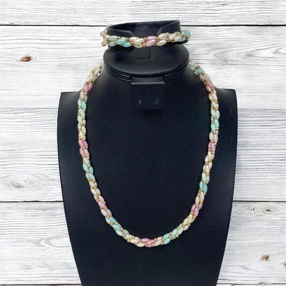 Genuine Pearl Necklace & Bracelet Set Pastel Colors Double Helix Gold Beads 18"L - Picture 1 of 5